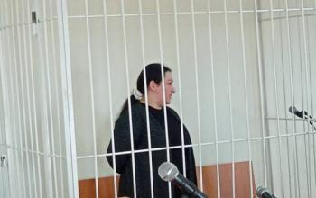 В Тюменской области начался суд над стримершей, истязавшей своих детей в прямом эфире