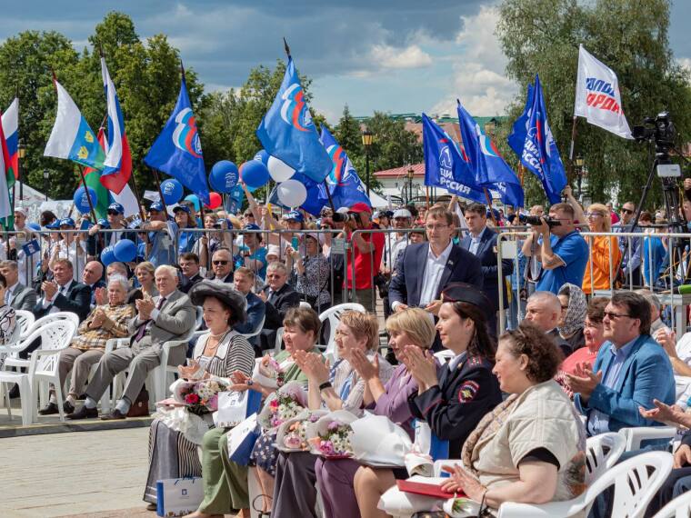 Фото Сергея Мжельского