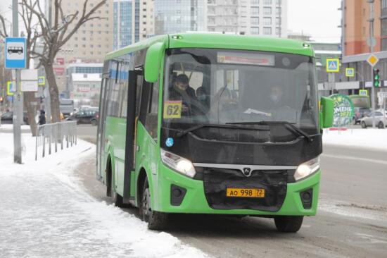 В Тюменской области досрочно вышли на пенсию 276 мужчин и 62 женщины, которые работают водителями общественного транспорта