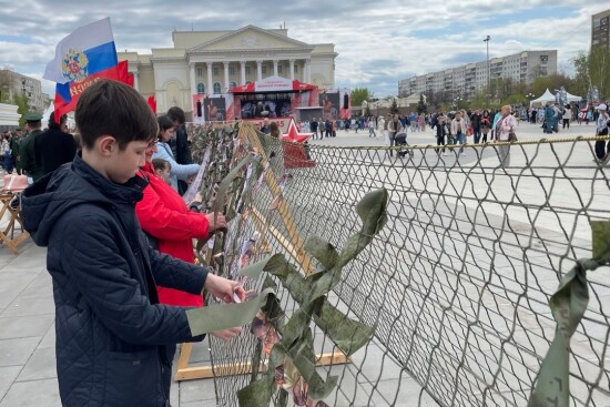 На площади 400-летия Тюмени прошел плац-парад курсантов и офицеров ТВВИКУ