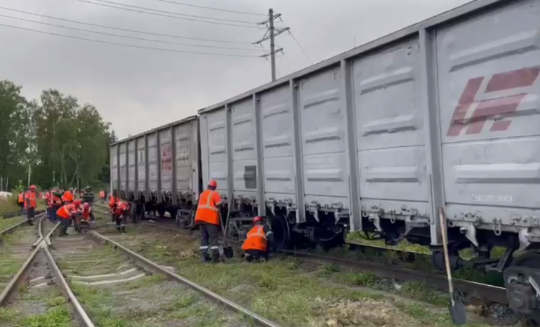 Кадр из видео Уральской транспортной прокуратуры