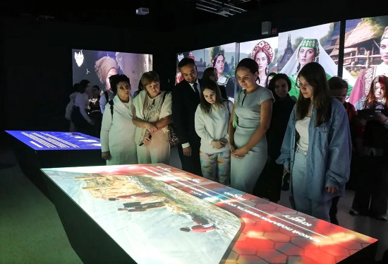 Тюменцы могут познакомиться с «Россией будущего» на мультимедийной выставке