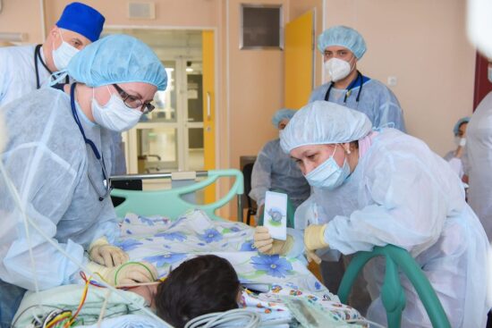 В Тюмени нейрохирурги вылечили эпилепсию у шестилетнего мальчика из Иркутска