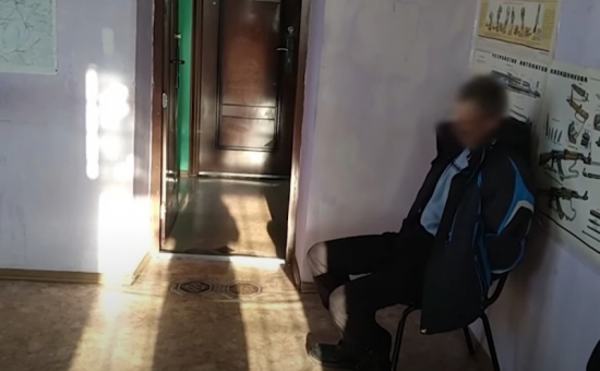 В Тюменской области мужчина ограбил банк под руководством мошенников