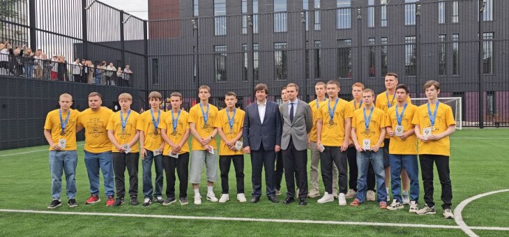 В Тюмени открыли новый футбольный стадион на улице Республики