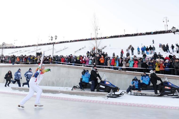 ТюмГУ принял эстафету олимпийского огня