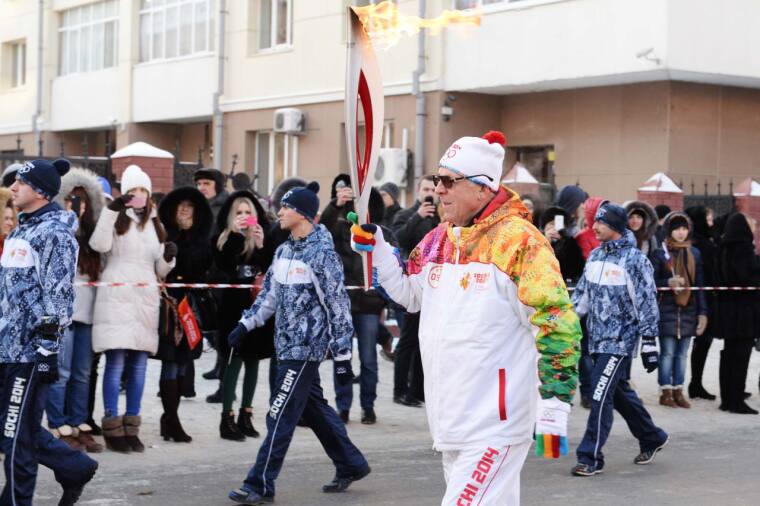 ТюмГУ принял эстафету олимпийского огня