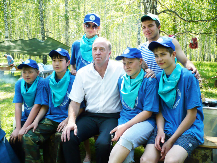 Сохраним землю голубой и зеленой