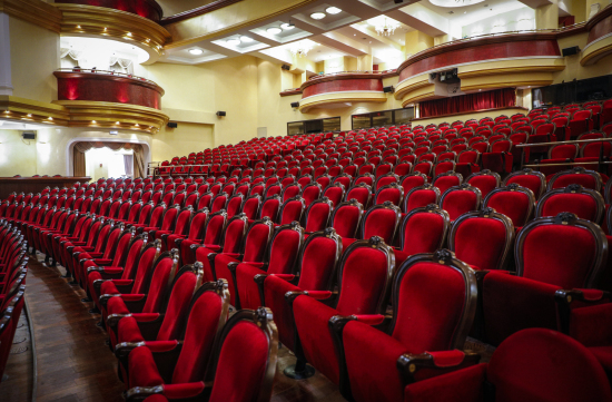 Александр Моор: Тюменский Драматический театр занимает почетное место в культурной жизни региона