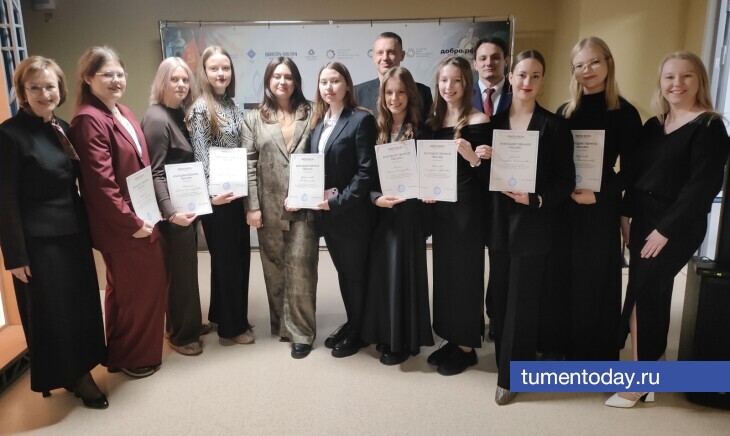 В Тюмени открылась выставка «Культура для Победы»