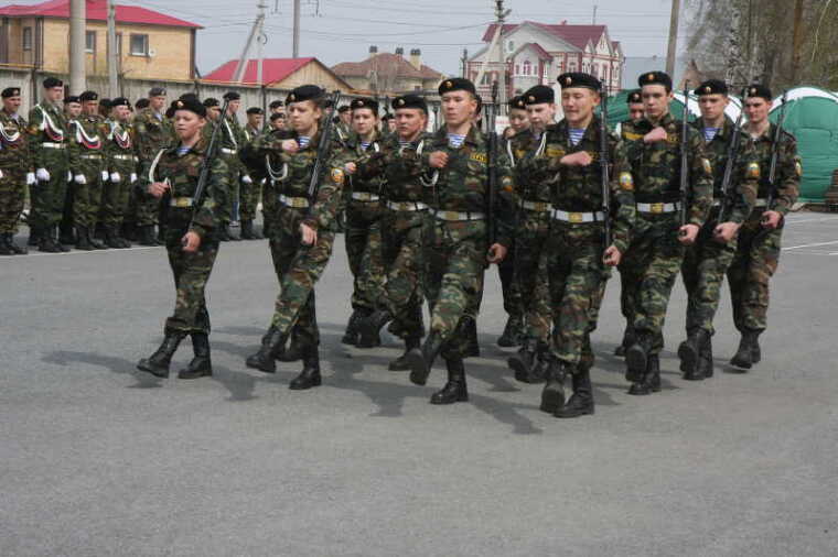 Участники смотра-конкурса подтвердили готовность к службе в рядах Российской армии