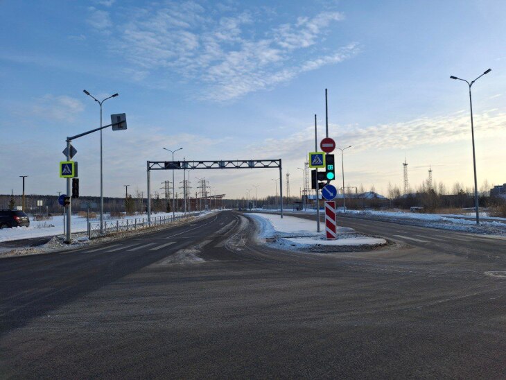 В Тюмени открыли две новые дороги в жилом районе у озера Алебашево