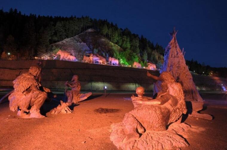 Археопарк: культурно-туристический комплекс Ханты-Мансийска