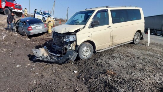 Женщина погибла в жесткой аварии с микроавтобусом на трассе Тюмень – Омск