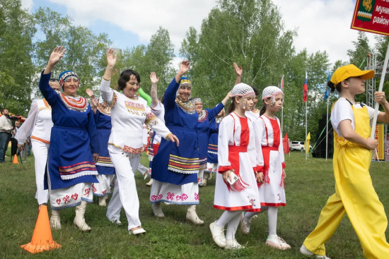 Жителей Тюменской области познакомят с национальными традициями народов региона