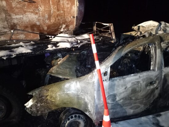 В ДТП на тюменской трассе иномарка сгорела вместе с водителем