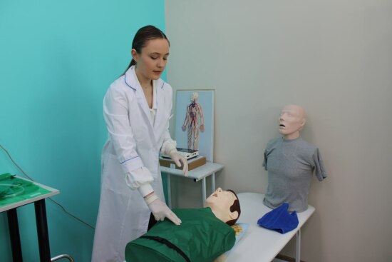 Первый медицинский класс открыли в Тобольском районе