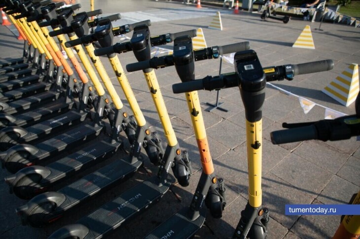 В Тюмени родители выплатят компенсацию пенсионерке, которую их сын сбил на самокате