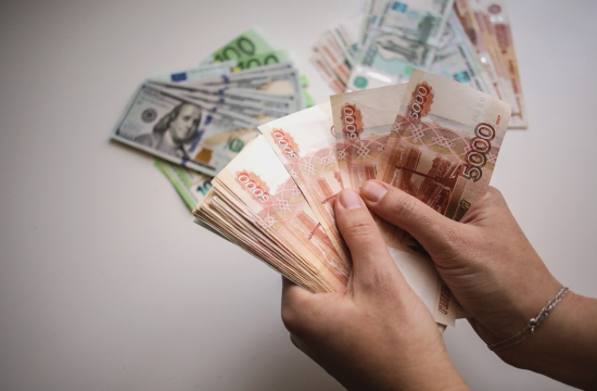 Тюменка накопила почти 2 млн рублей задолженности по коммунальным услугам