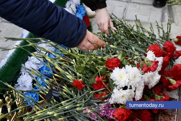 Митинг в годовщину вывода советских войск из Афганистана: фотогалерея