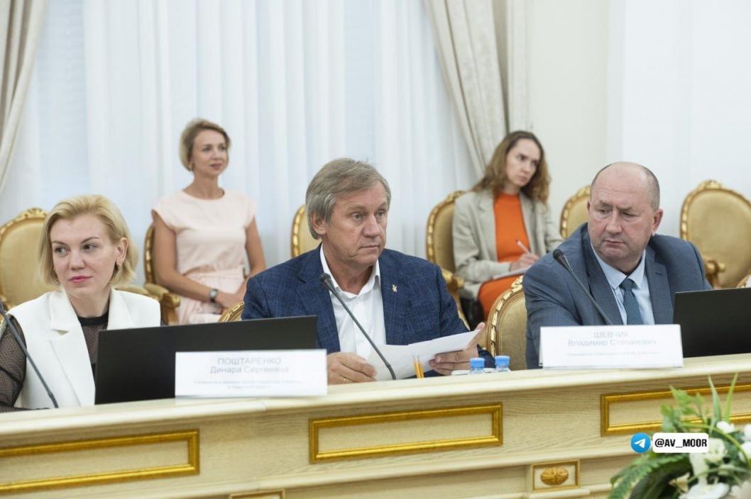 Фото из телеграм-канала губернатора Александра Моора