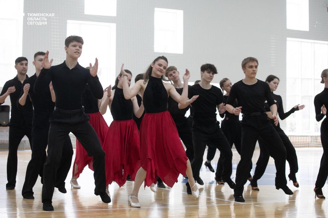 Формейшн «Вера»: как тюменский коллектив стал символом танцевального мастерства 