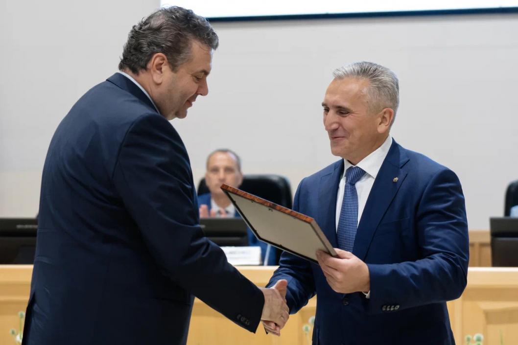 Фото Сергея Мжельского