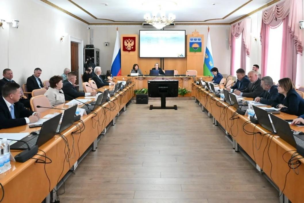 Фото Тюменской областной Думы, автор неизвестен