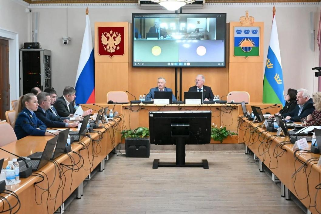 Фото Тюменской областной Думы, автор неизвестен