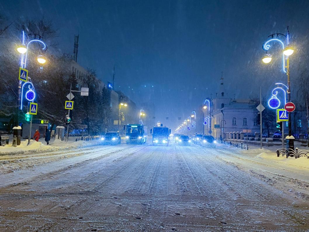 Погода в Тюмени: снежный вечер