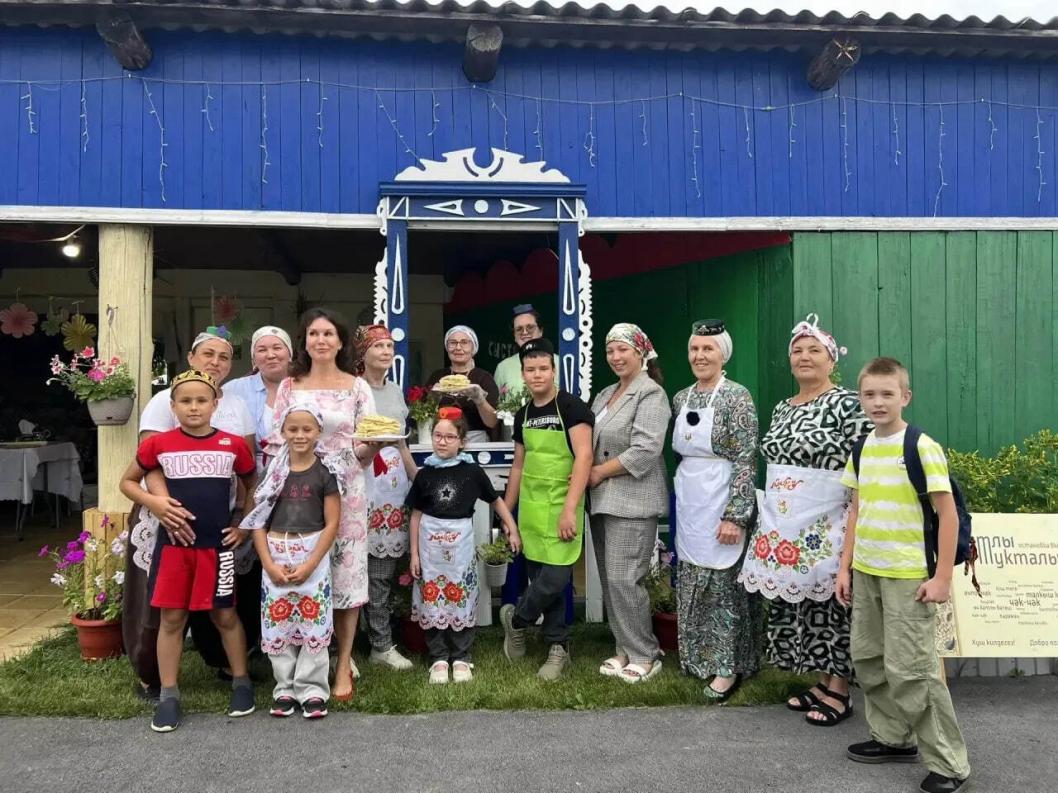 Фото из канала Фуата Сайфитдинова в МАКС, автор неизвестен