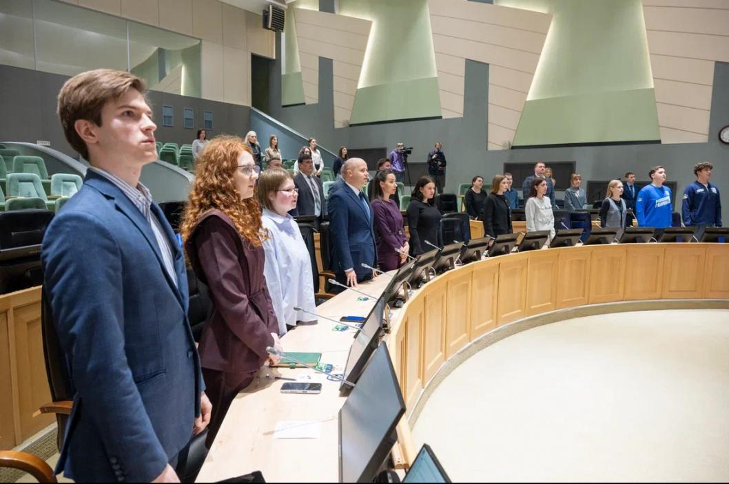 В Тюмени прошло VII заседание Общественной молодежной палаты при городской Думе