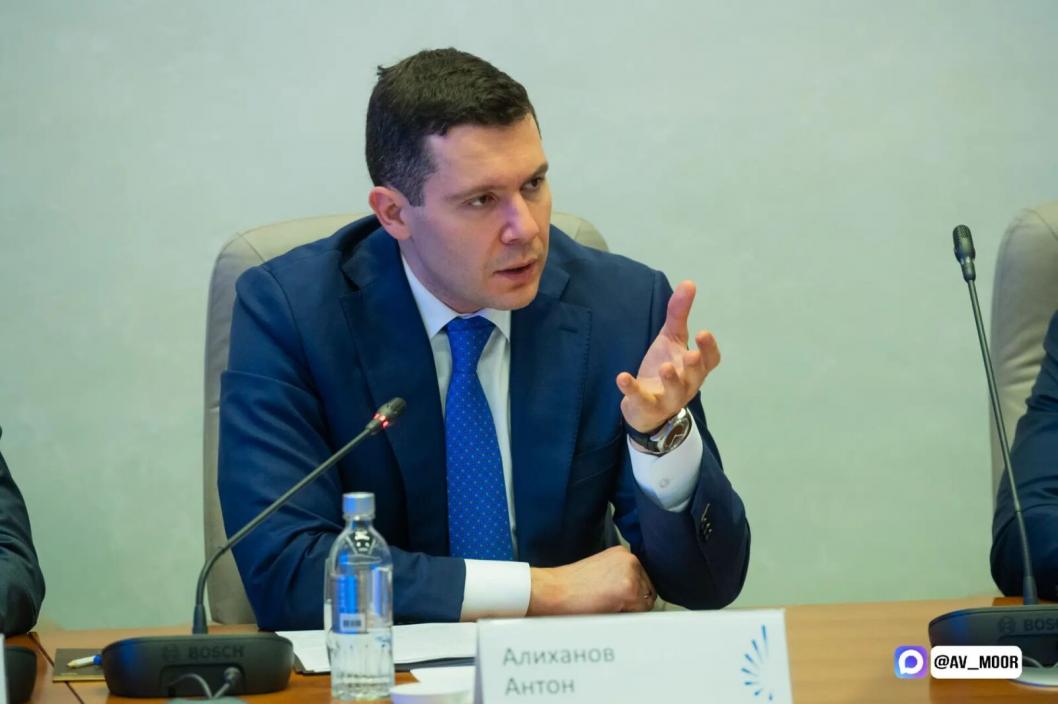Фото из канала Александра Моора в МАКС, автор неизвестен 
