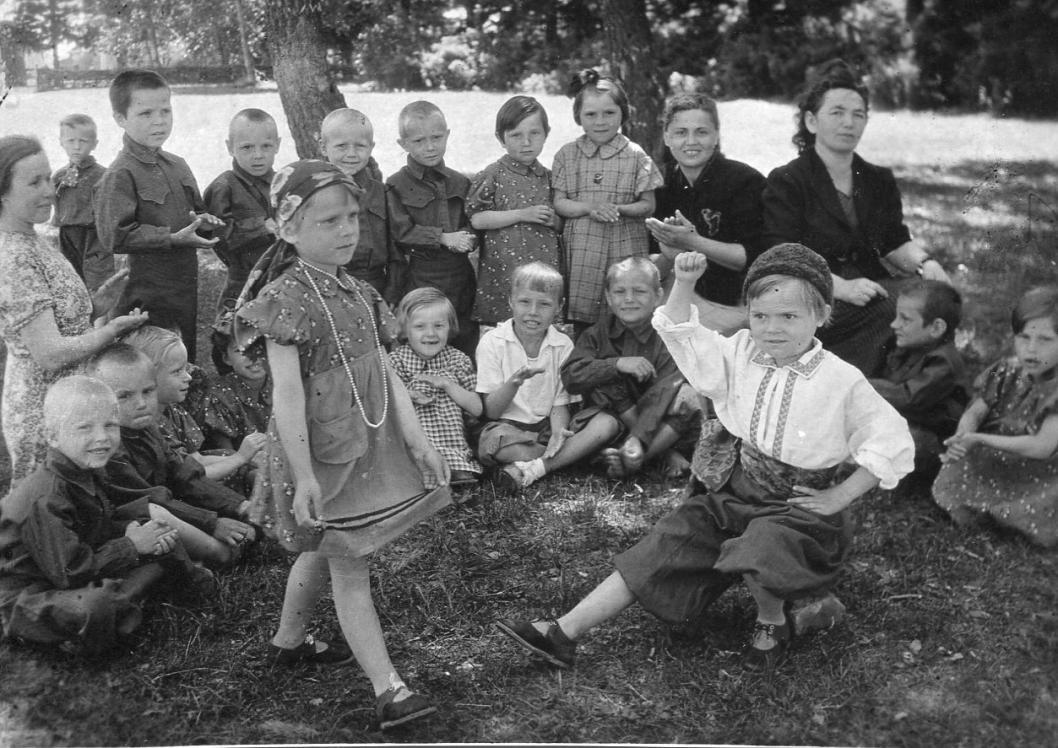 Тепла хватило на всех: как Тюменская земля спасала детей из блокадного Ленинграда