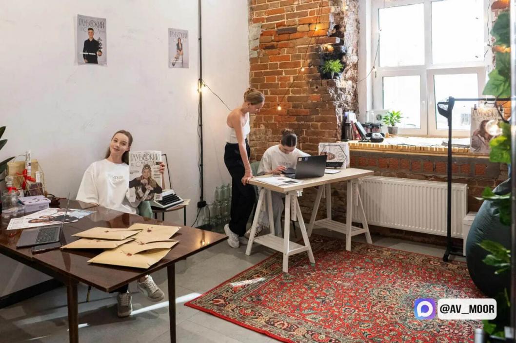 Фото из канала Александра Моора в МАКС, автор неизвестен