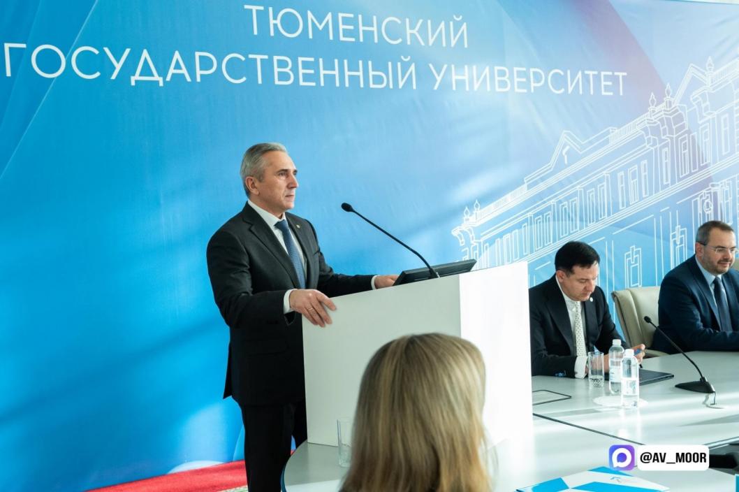 Фото из канала Александра Моора в МАКС, автор неизвестен