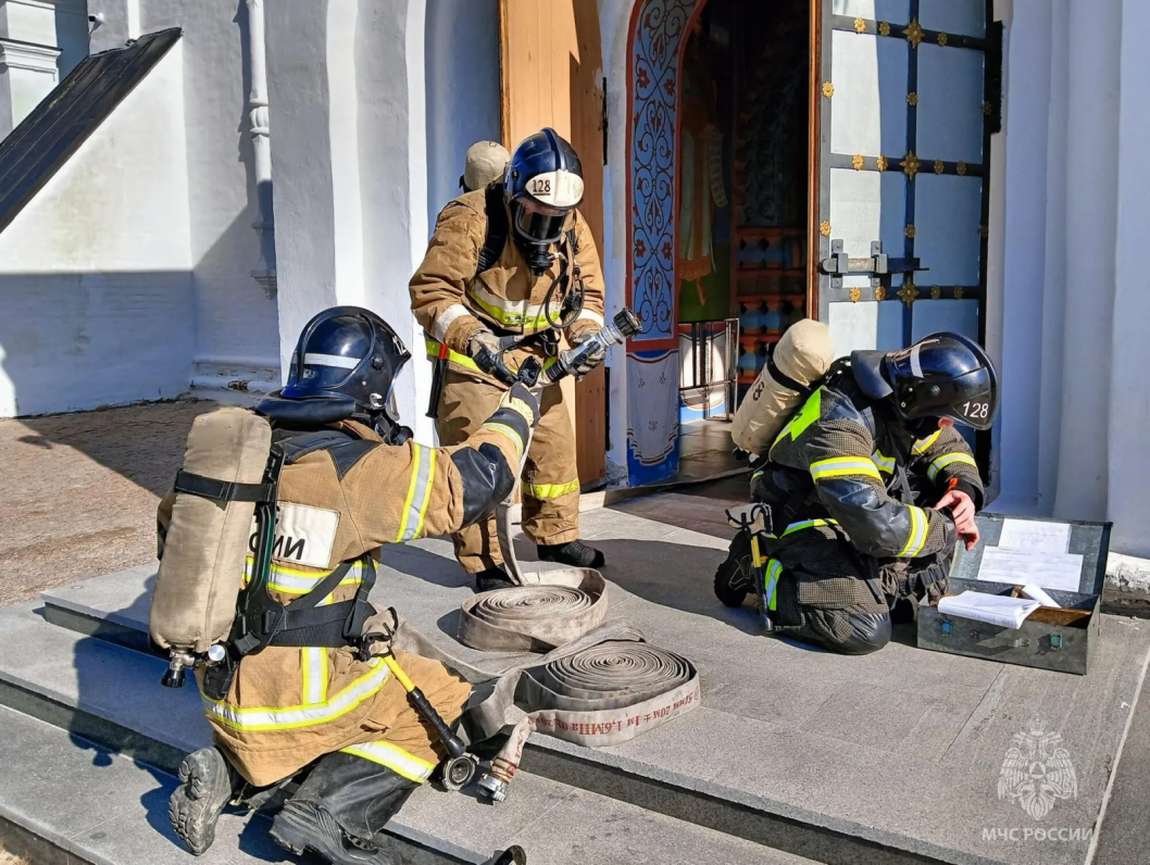 Фото МЧС России по Тюменской области, автор неизвестен