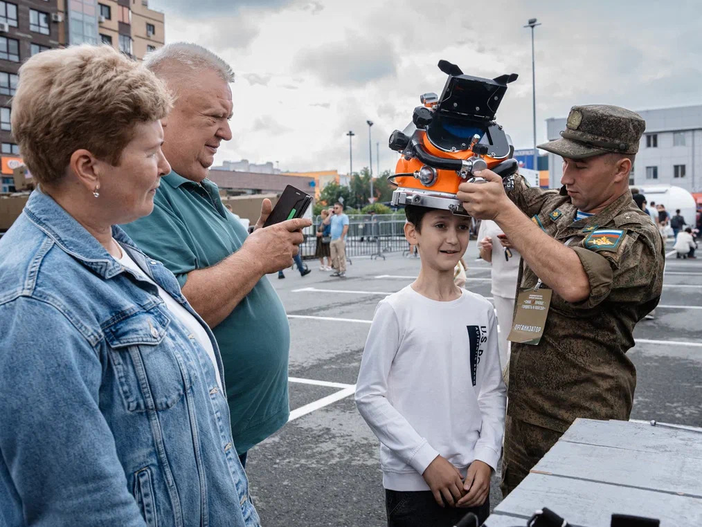 Фото Сергея Мжельского