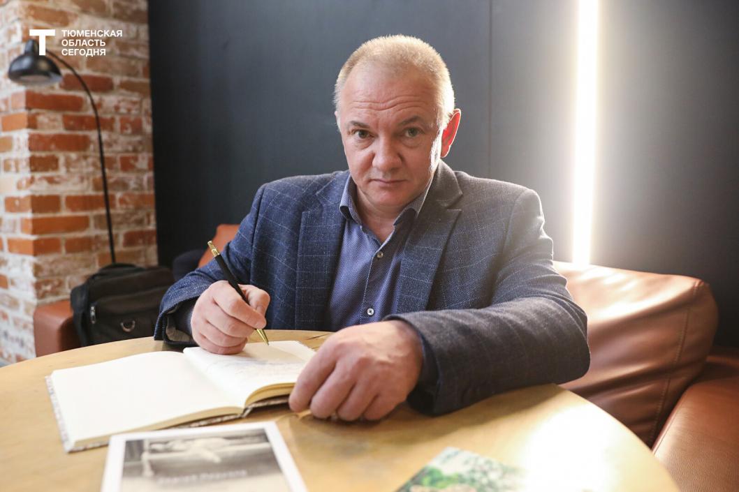 Поэт в погонах Сергей Перунов: «Писатель и следователь – одно и то же»