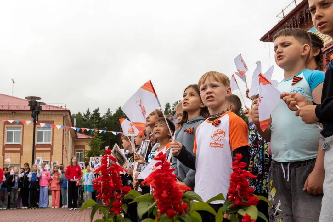Фото из телеграм-канала губернатора Александра Моора