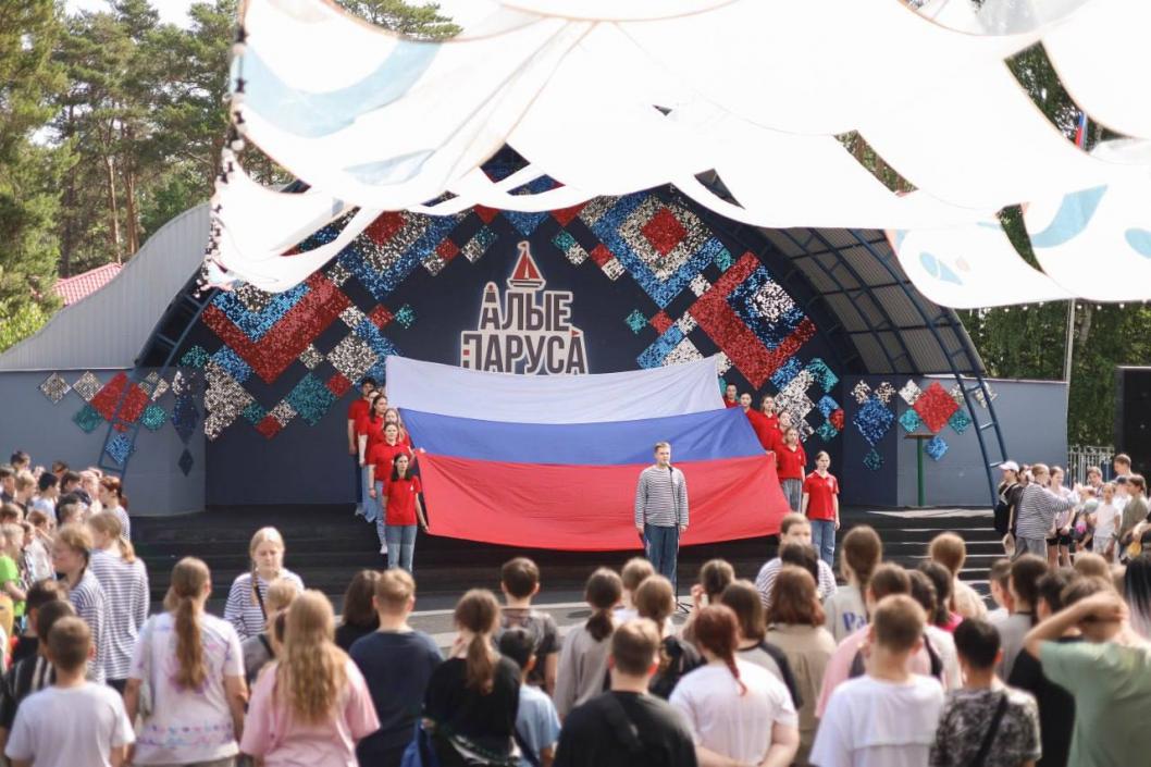 Фото из телеграм-канала губернатора Александра Моора