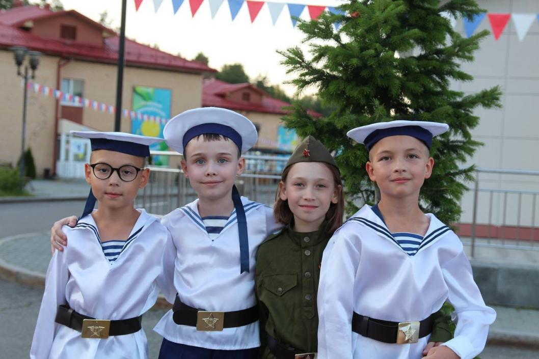 Фото из телеграм-канала губернатора Александра Моора