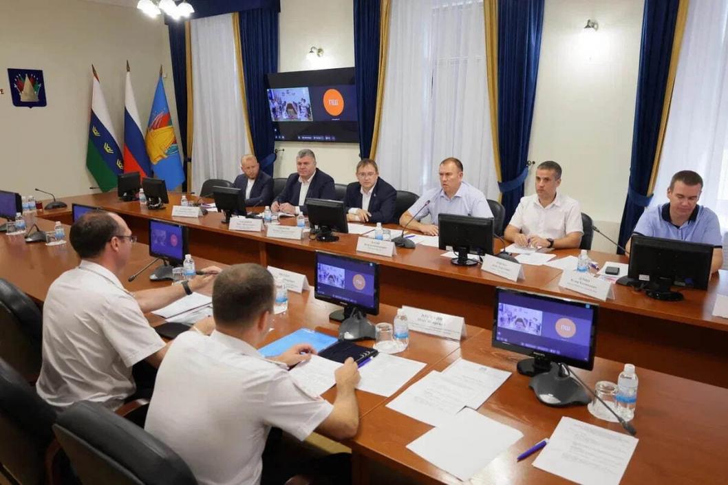 Фото из канала Петра Вагина, автор неизвестен