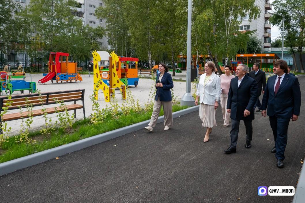 Фото из канала Александра Моора в МАКС, автор неизвестен