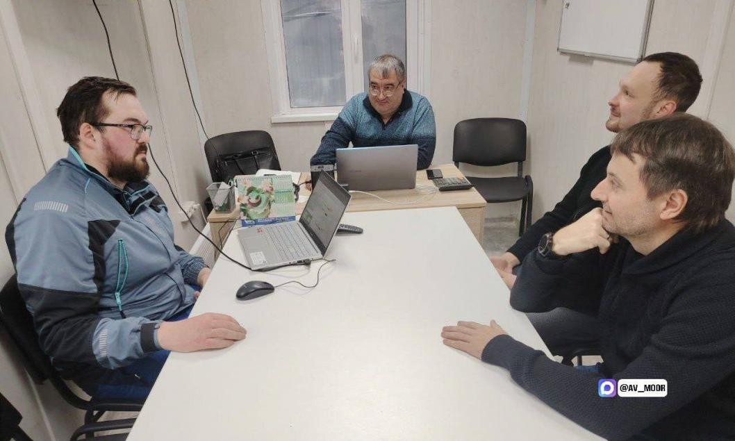 Фото из канала Александра Моора в МАХ