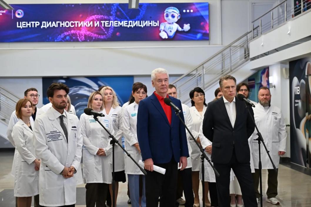 Фото из канала Александра Моора в МАКС, автор неизвестен