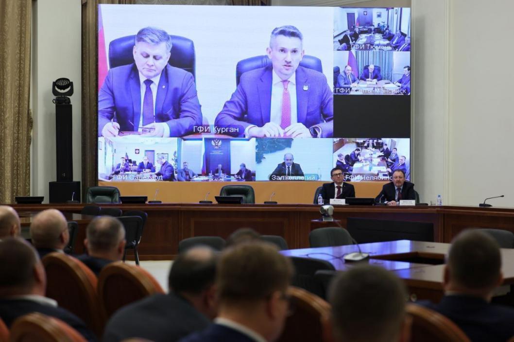 Фото пресс-центра уральского полпредства