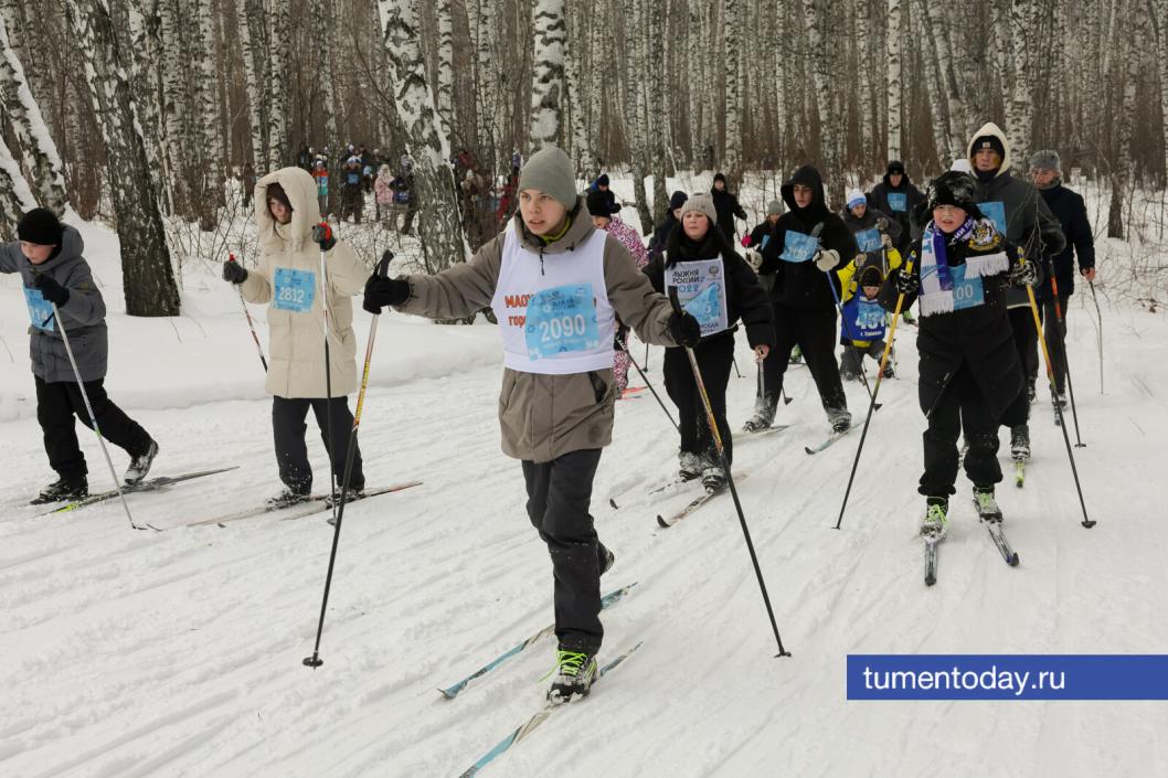 Свыше 6 тысяч жителей приняли участие в массовой гонке «Лыжня России» в Тюмени