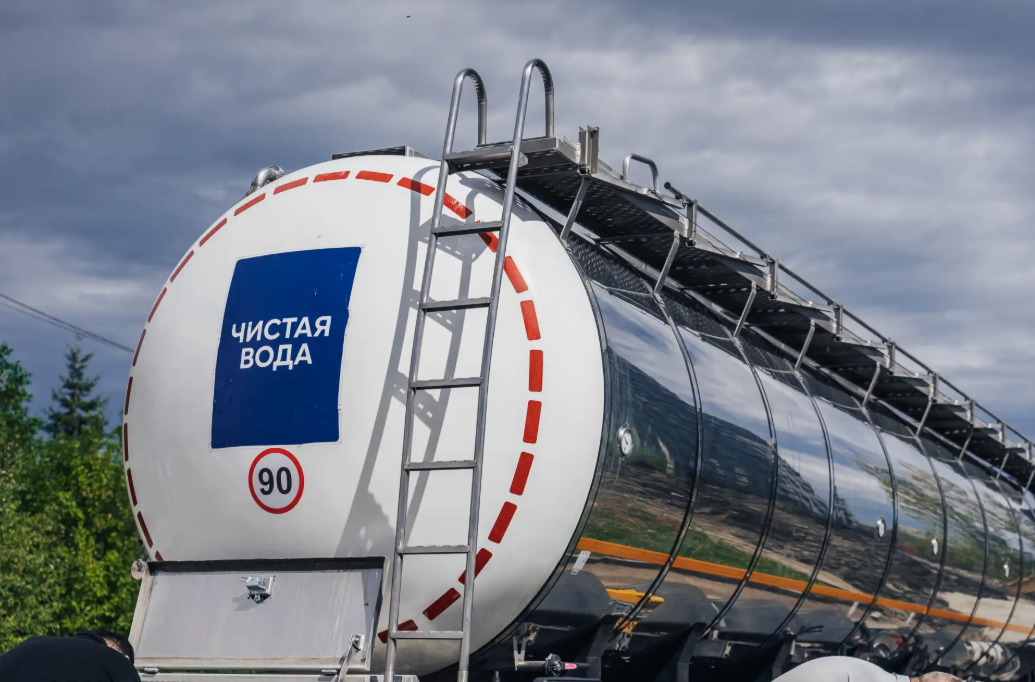 Фото из канала Александра Моора в МАКСе, автор неизвестен