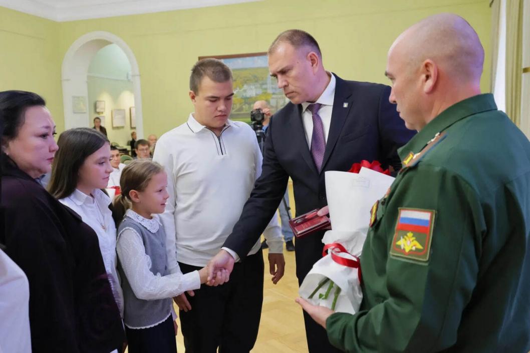 Фото из канала Петра Вагина в МАКСе, автор неизвестен